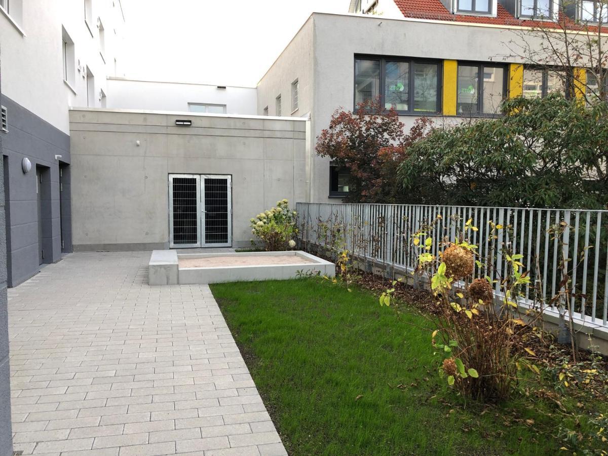 1-zi. Apartment, Echterdingen Bei Flughafen/messe Stgt. Apartment *
